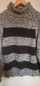 Liz Claiborne turtle neck